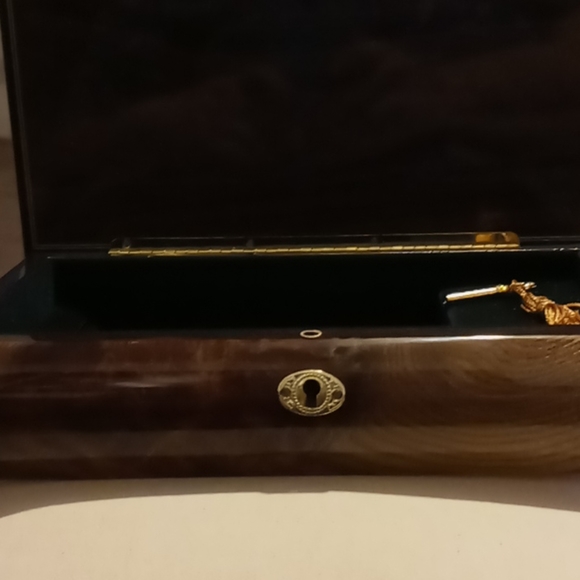 Handmade Music Jewelry Box - Picture 3 of 7